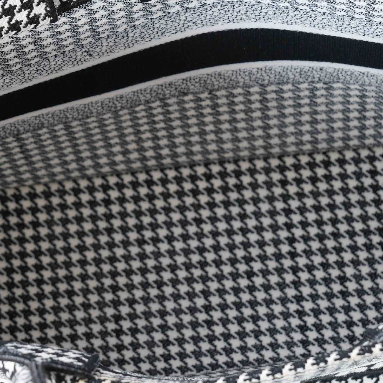 CHRISTIAN DIOR(USED)크리스찬디올 하운드투스 스몰 북 토트백